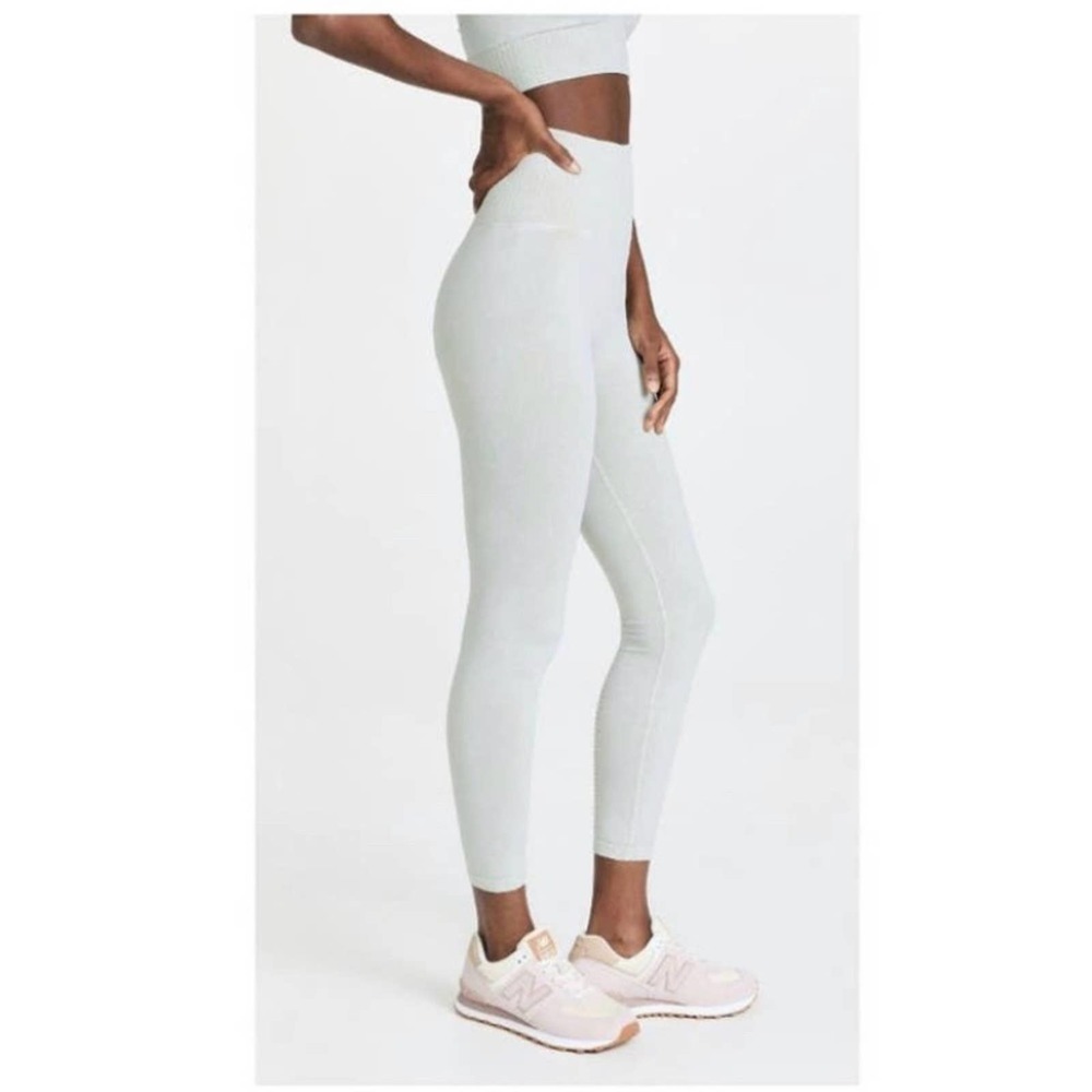 FREE PEOPLE Good Karma Legging | Sea Glass | Size M/L NWT - Picture 2 of 5